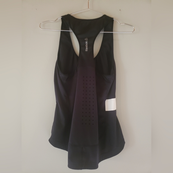 Reebok xs black and white athletic tank - Picture 2 of 2